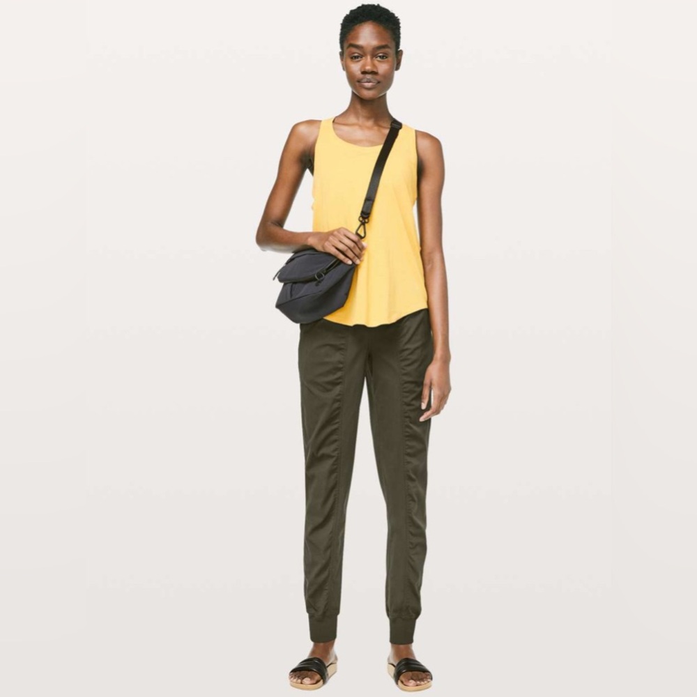 Lululemon Dance Studio Jogger Size 6 Dark Olive
